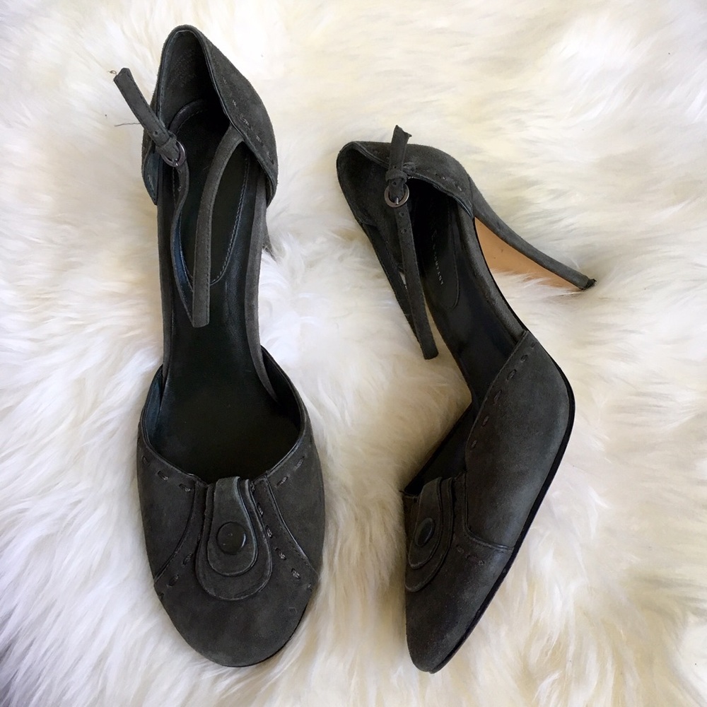 Vintage Nine & Co. Olive Green Suede D’ Orsay Heels Size 8.5